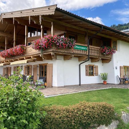 Landhaus Krall Бриксен-им-Тале Екстериор снимка